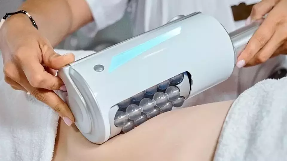 Ханты-Мансийские таможенники не пустили в Россию массажный аппарат