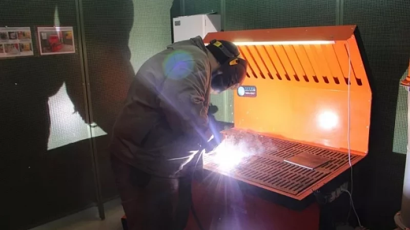 Более 10 тысяч абитуриентов подали документы в уральские колледжи