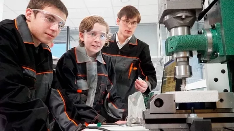 В Екатеринбурге вновь создают учебно-производственные комбинаты