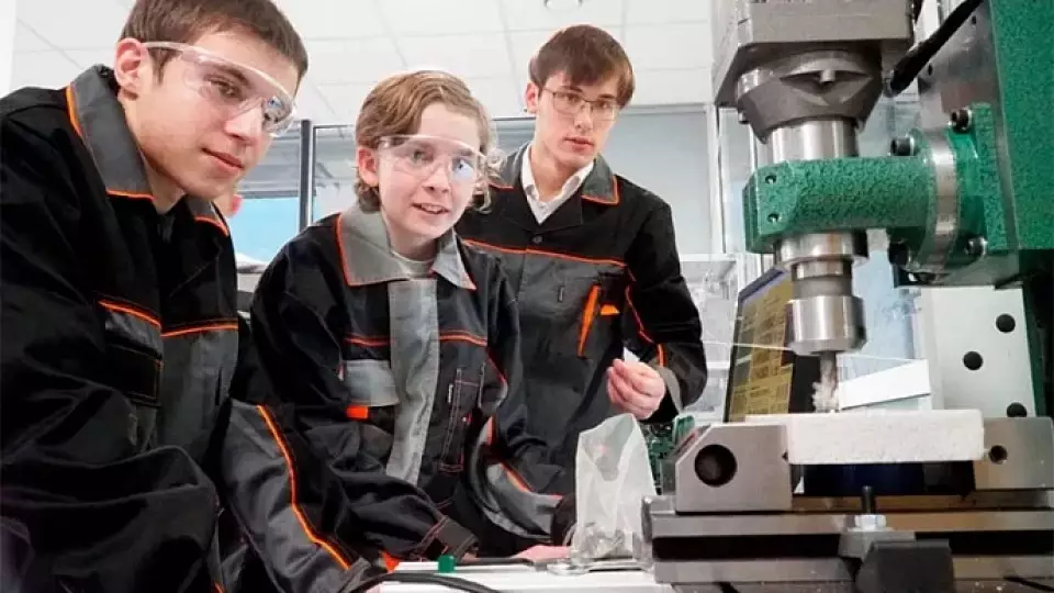 В Екатеринбурге вновь создают учебно-производственные комбинаты