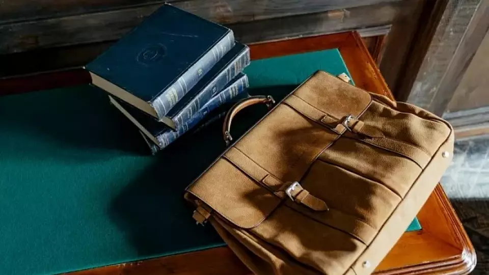 Эксперт: 60% российских компаний все еще предпочитают гибридный график работы