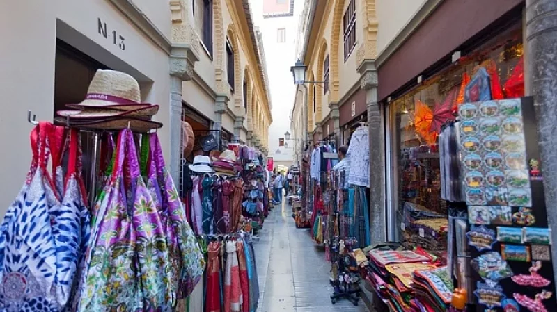 Одежда из Северной Кореи скоро появится в Екатеринбурге