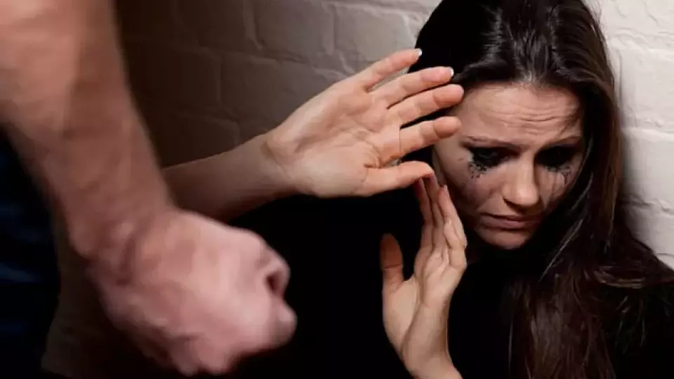 Житель Каменска-Уральского осужден за преследование женщины