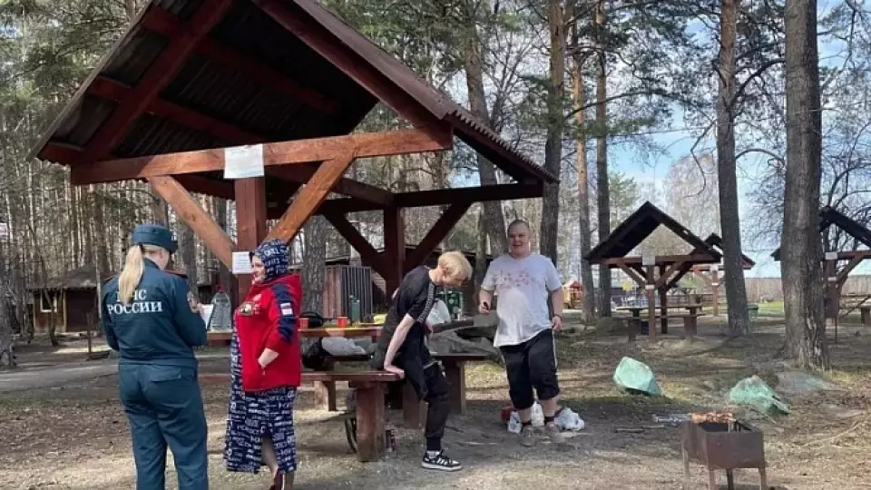 В Свердловской области зафиксировали более 50 нарушений пожарной безопасности