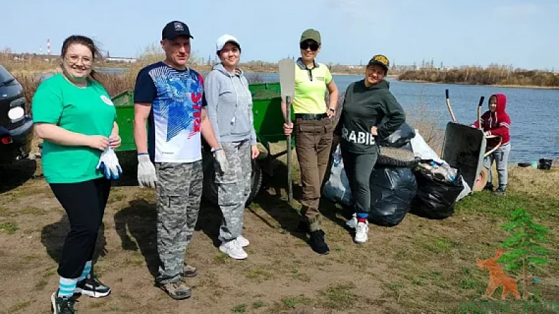 В Каменске-Уральском экопатруль провел уборку на летнем пляже Силикатный