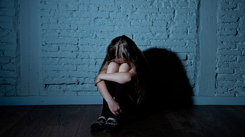 В Каменске-Уральском задержан педофил, который 6 лет насиловал внучку