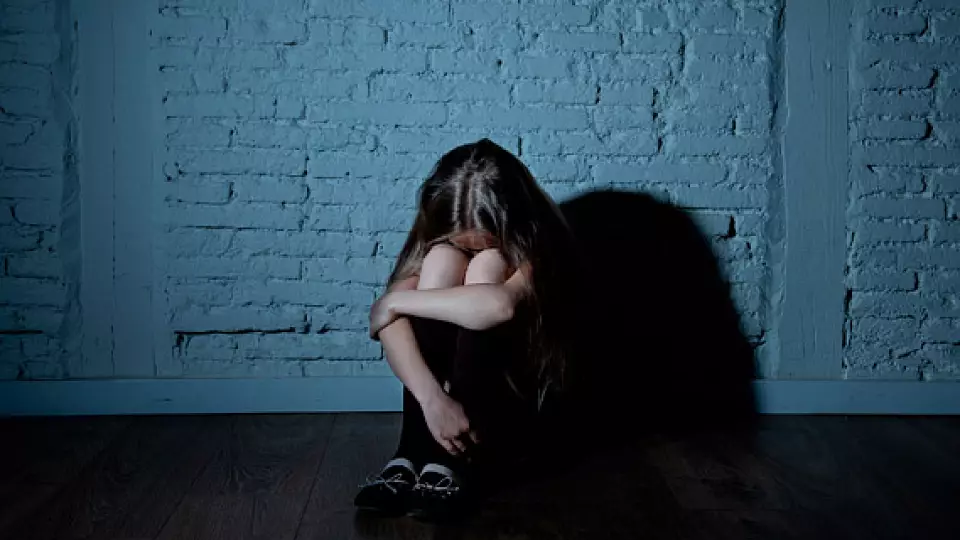 В Каменске-Уральском задержан педофил, который 6 лет насиловал внучку