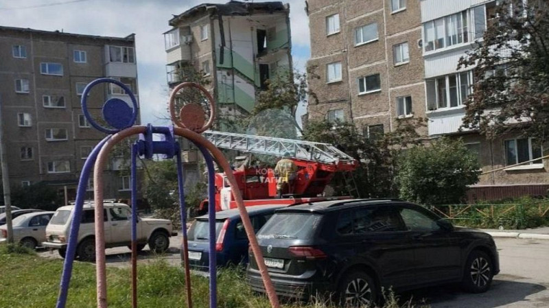 Порядка 15 квартир разрушено при обрушении подъезда в Нижнем Тагиле