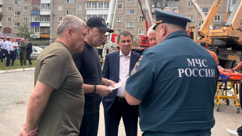 К месту ЧП в Нижнем Тагиле приехал губернатор Евгений Куйвашев