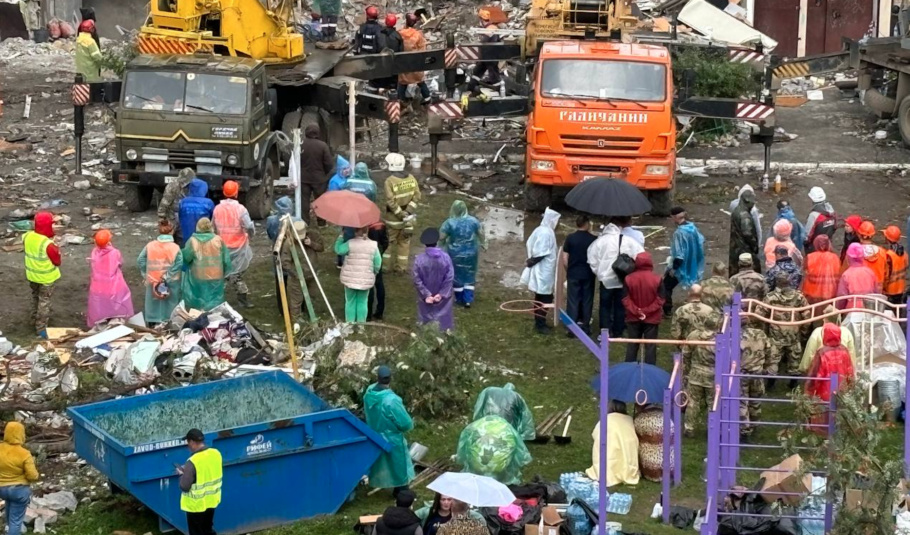 Количество погибших при обрушении части дома в Нижнем Тагиле выросло до шести