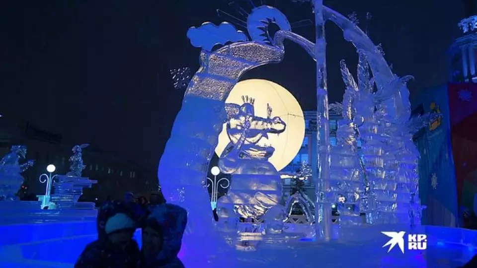 Ледовый городок переедет в Исторический сквер, а на площади 1905 года появится каток