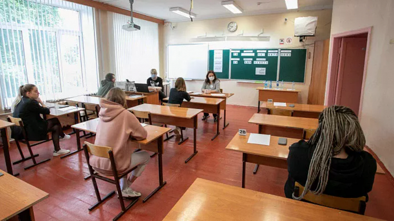 Депутат Госдумы Светлана Бессараб заявила о необходимости доработки заданий ЕГЭ