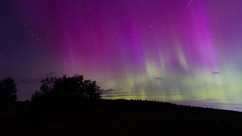 Жители Свердловской области наблюдали сегодня ночью северное сияние