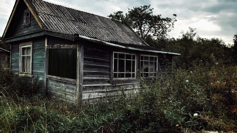 У россиян могут отобрать дачи за беспорядок и заброшенность
