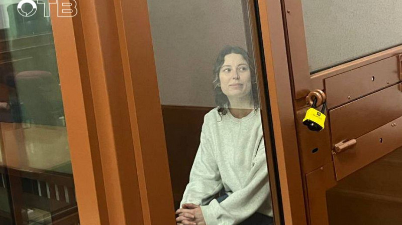 Виновную в госизмене свердловчанку отправили в колонию на 12 лет