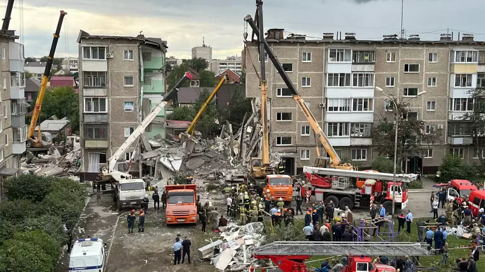 Пострадавшим от взрыва газа в жилом доме тагильчанам звонят мошенники