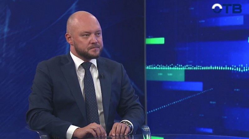 Главный нарколог УРФО предложил отложить запрет продажи алкоголя лицам до 21 года на 6 лет