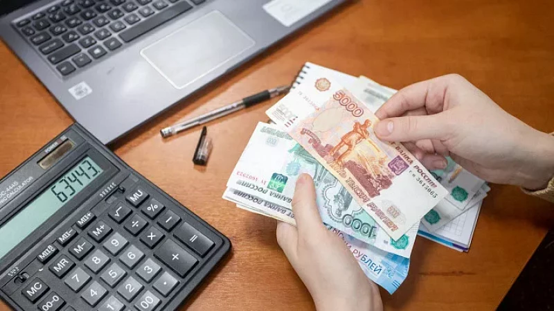 Госдума обязала компенсировать неиспользованные отгулы при увольнении