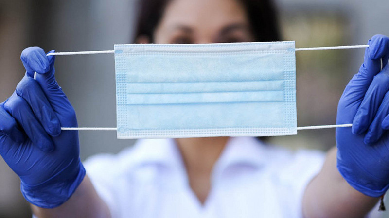 Роспотребнадзор рекомендует ввести масочный режим на уральских предприятиях