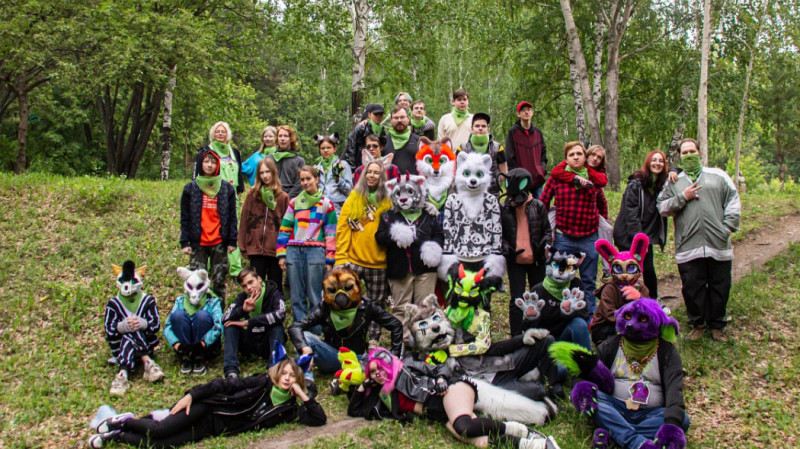 В Екатеринбурге школьный плакат про квардроберов вызвал дискуссии