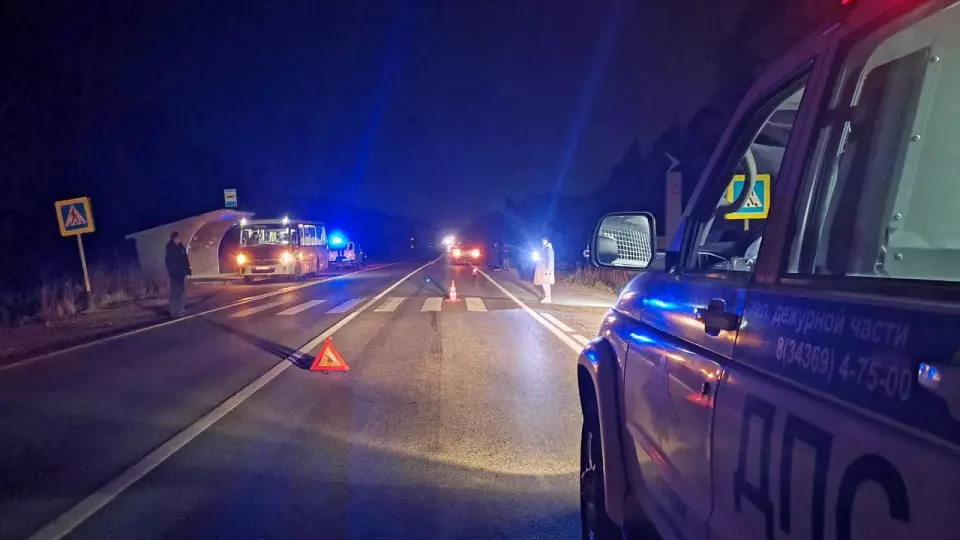 Водитель легковушки сбил насмерть 23-летнюю девушку на пешеходном переходе