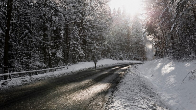 ГИБДД Свердловской области рекомендует переобуться в зимнюю резину