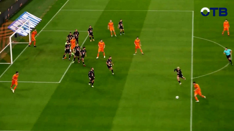 В XIII туре Первой футбольной лиги «Урал» принимал на «Екатеринбург Арене» московское «Торпедо»