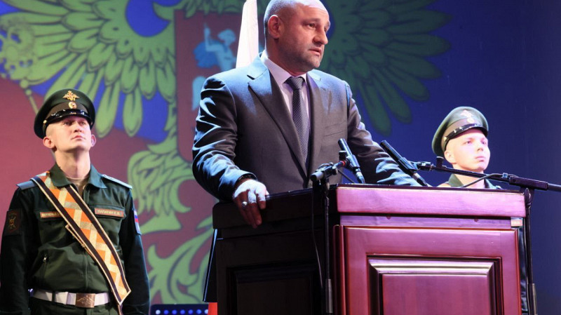 Полпред в УрФО Артём Жога сегодня посетил Нижний Тагил и встретился с сотрудниками Уралвагонзавода