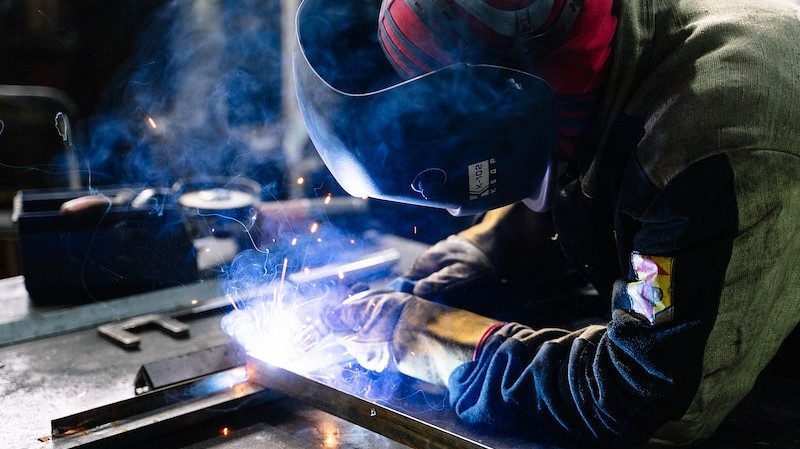 Зарплаты вахтовиков в Свердловской области выросли на 7%