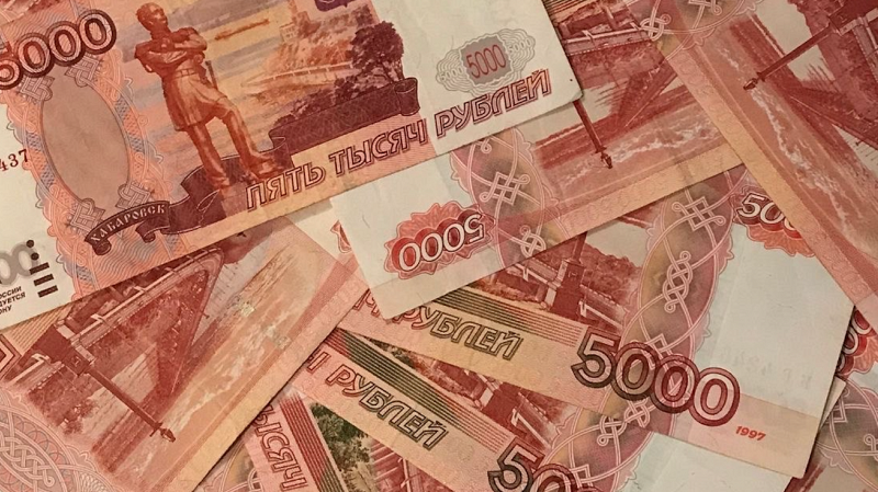 Всего 70 поддельных банкнот обнаружили в Свердловской области в 2024 году