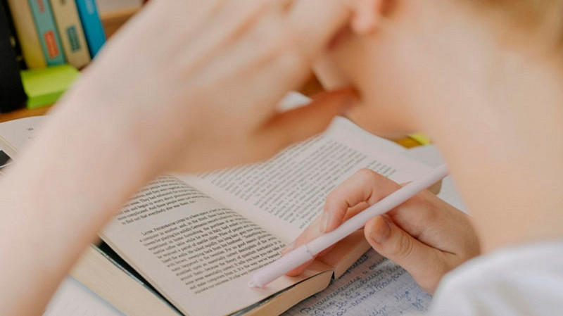 Школы должны обсуждать последствия преступлений