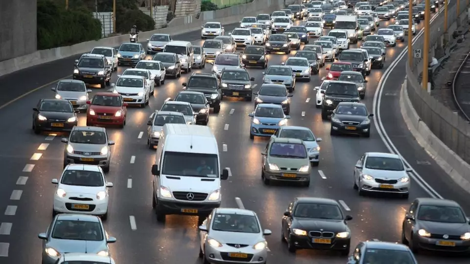 Полиция  научила водителей избегать аварий зимой