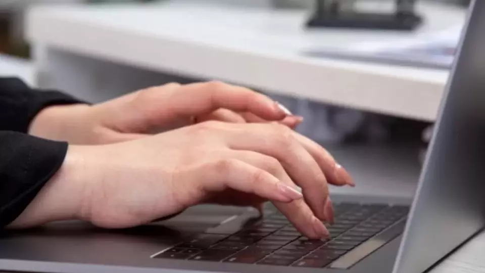 В России предлагают запретить доступ к соцсетям детям до 14 лет