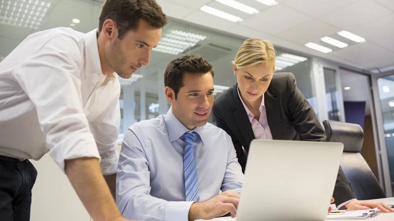 Россияне отработают еще одну шестидневку