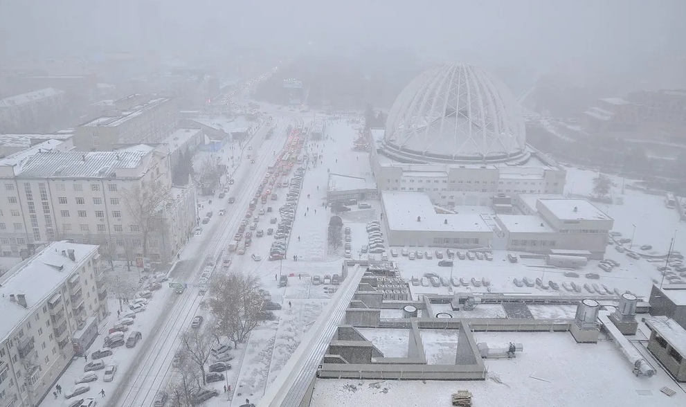 Холода и снег в Свердловской области сменятся потеплением