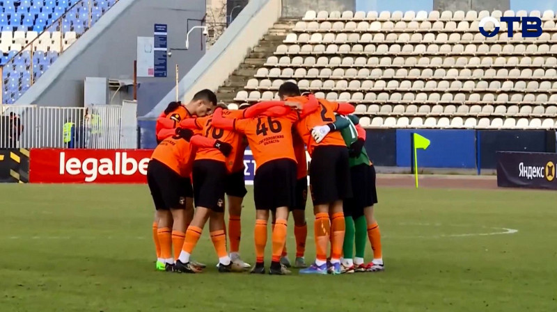 ФК «Урал» впервые под руководством Олега Шатова очередной тур Первой лиги провёл с ярославским «Шинником»