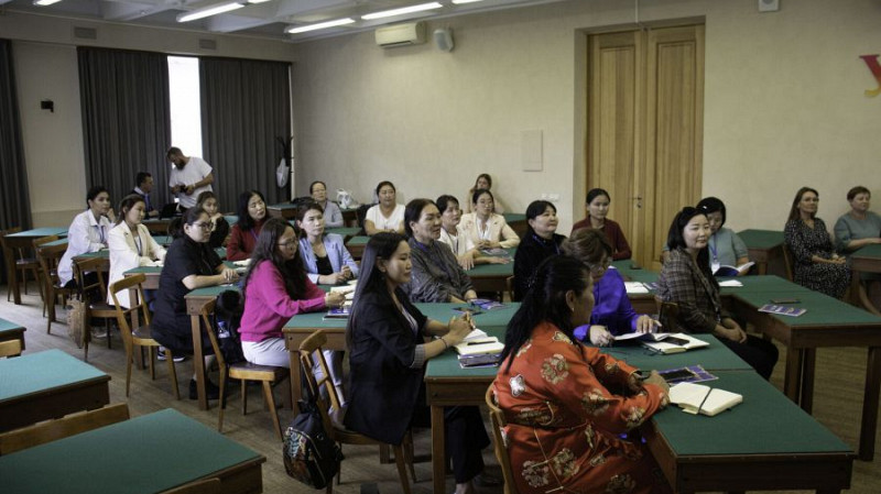 Совместно с монгольскими педагогами в УрФУ создали пособие по русскому языку
