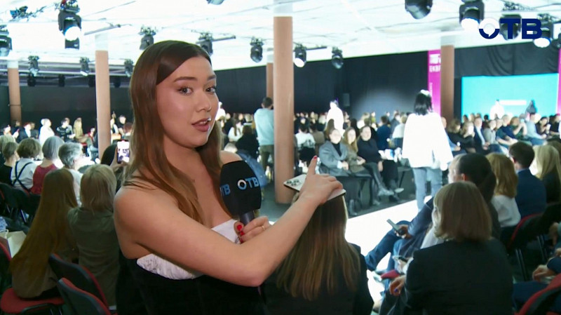 В Уральском центре развития дизайна стартовали первые показы недели моды