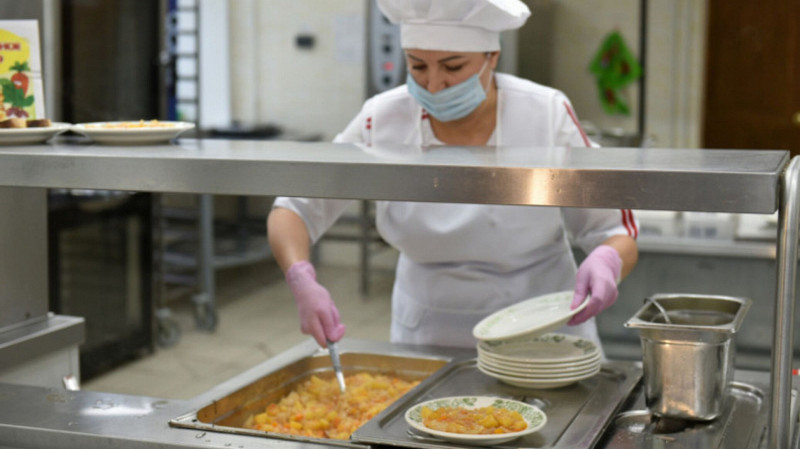 В Екатеринбурге подскочили цены на школьное питание