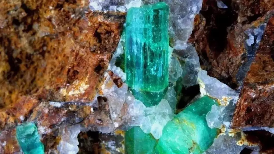 В Свердловской области нашли три тонны изумрудов