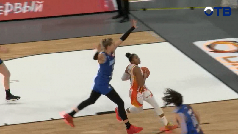 УГМК разгромил «Динамо» в баскетбольном матче Премьер-лиги