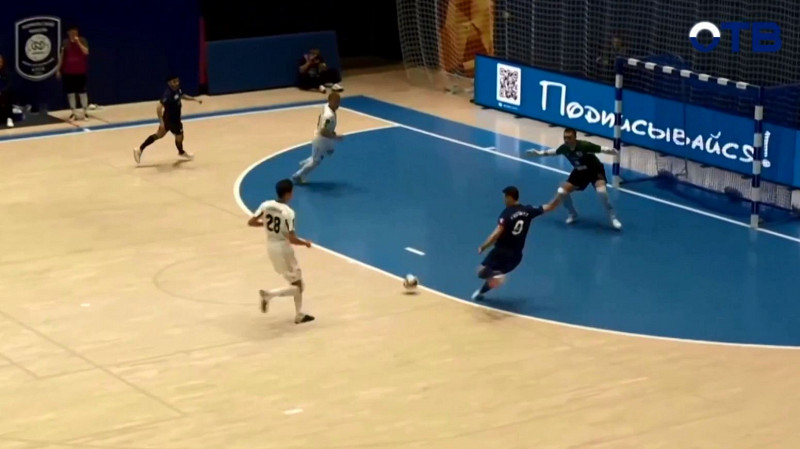 Мини-футбольная команда «Синара» в десятом туре Суперлиги играла на выезде с «Норильским Никелем»