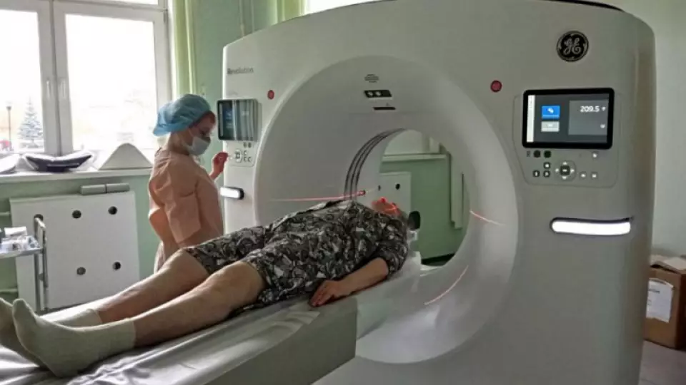 В больнице Каменска-Уральского установили новый томограф