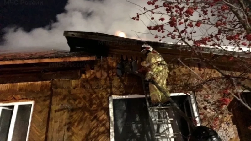 В Свердловской области за сутки ликвидированы 26 пожаров