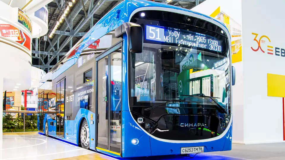 В Екатеринбург поставили семь троллейбусов со сломанными тормозами