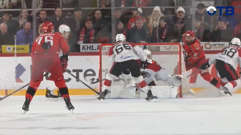 «Автомобилист» одержал седьмую победу подряд в КХЛ