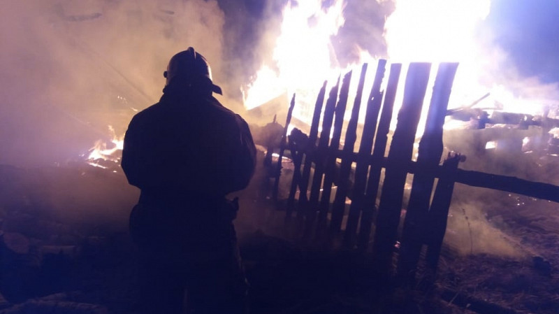 Спасатели Свердловской области потушили 22 пожара за сутки