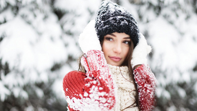 Врач-оториноларинголог объяснил, как холод может вызвать головную боль