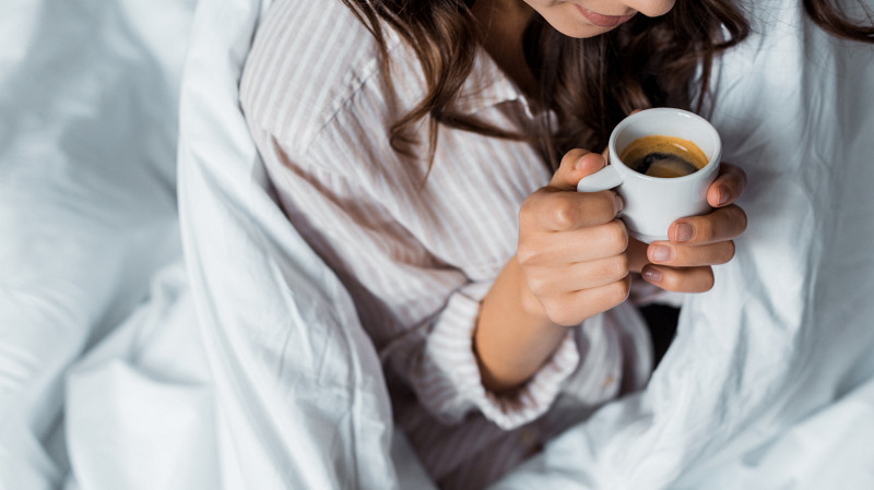 Врачи считают, что нельзя пить кофе по утрам