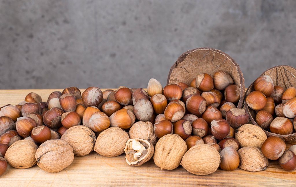 Орехи могут вредить мозгу и сосудам при злоупотреблении